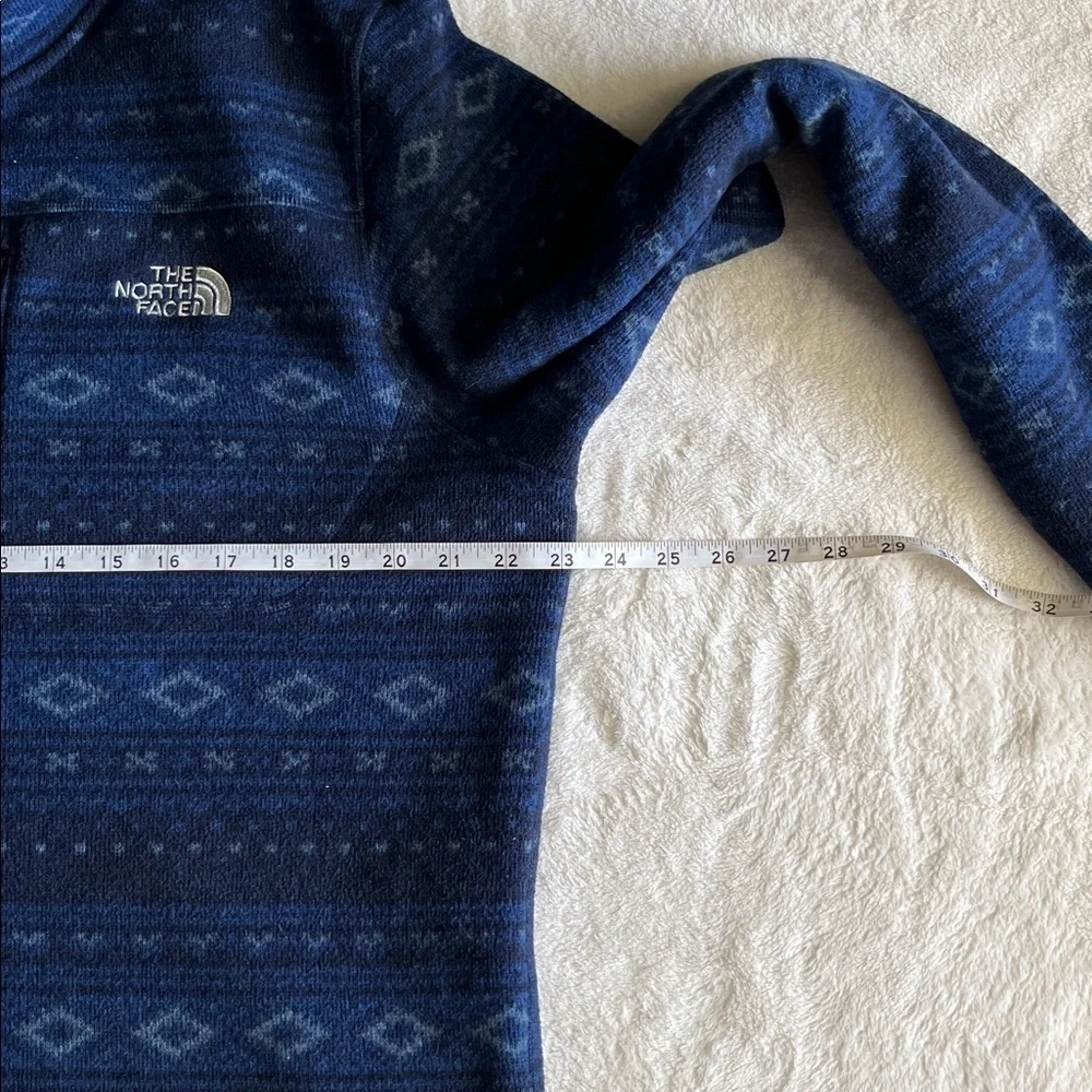The North Face Navy Geometric Fleece